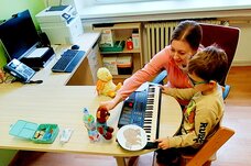 Děti mají nejraději logopedická cvičení v pohybu, s momentem překvapení