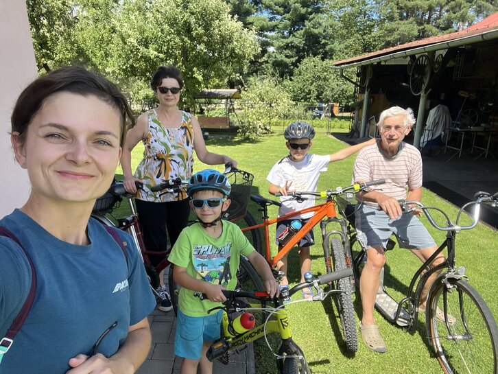 Eva se syny a rodiči