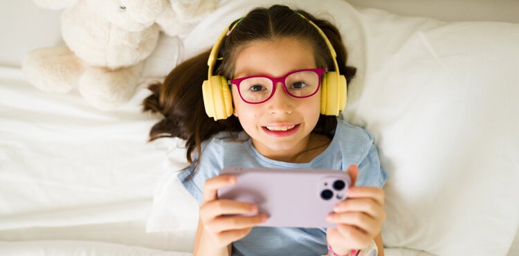 Posloucháte často hudbu nebo jiné audio ve sluchátkách? Přečtete si tipy, jak chránit svůj sluch