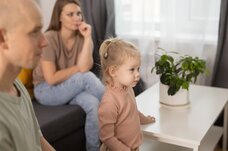 Připadala jsem si trochu jako ústředna mezi odborníky